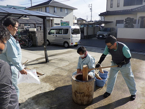 餅つき